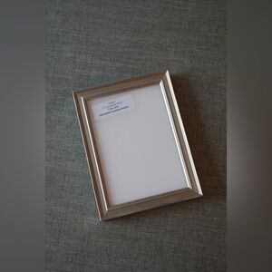 Level Frames Custom Frame